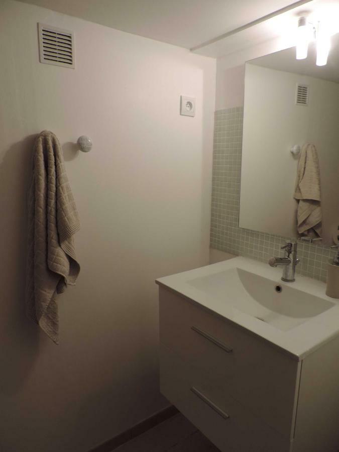 Le Logis De La Fontaine Lejlighed Ceyreste Eksteriør billede